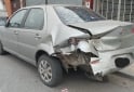 Autos - Fiat Siena EL 2015 GNC 230000Km - En Venta