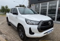 Camionetas - Toyota Hilux SR 2024 Diesel 43000Km - En Venta