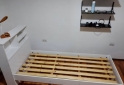 Hogar - Vendo cama con repisa - En Venta