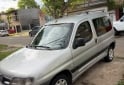 Utilitarios - Peugeot Partner 2008 Diesel 250000Km - En Venta