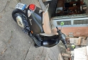 Motos - Vespa Vlx 2024 Nafta 4600Km - En Venta