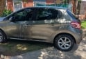 Autos - Peugeot 208 2015 Nafta 138000Km - En Venta