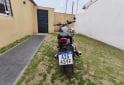 Motos - Triumph Srteet Twin 900 2022 Nafta 40000Km - En Venta
