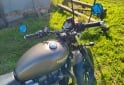 Motos - Triumph Srteet Twin 900 2022 Nafta 40000Km - En Venta