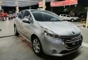Autos - Peugeot 208 2013 Nafta 126450Km - En Venta