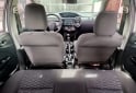 Autos - Toyota ETIOS CROSS 2014 Nafta 122000Km - En Venta