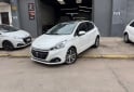 Autos - Peugeot 208 2019 Nafta 57000Km - En Venta
