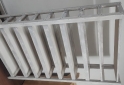 Hogar - Estantería de madera maciza pintada Chalk Paint y barnizada. - En Venta