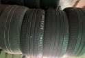 Accesorios para Autos - Neumáticos 225/45/17 y 265/60/18 - En Venta