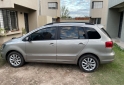 Autos - Volkswagen Suran Highline 2015 Nafta 175000Km - En Venta