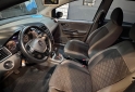 Autos - Volkswagen Suran Highline 2015 Nafta 175000Km - En Venta