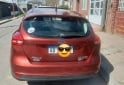 Autos - Ford Focus Titanium 2017 Nafta 117000Km - En Venta
