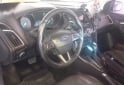 Autos - Ford Focus Titanium 2017 Nafta 117000Km - En Venta