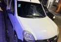 Utilitarios - Renault Kangoo 2017 Nafta 215000Km - En Venta