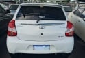 Autos - Toyota Etios 2017 Nafta 130000Km - En Venta