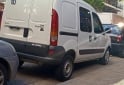 Utilitarios - Renault Kangoo 2017 Nafta 215000Km - En Venta