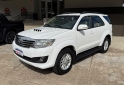 Camionetas - Toyota HILUX SW4 3.0 TDI 4X4 SR 2013 Nafta 300000Km - En Venta