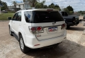 Camionetas - Toyota HILUX SW4 3.0 TDI 4X4 SR 2013 Nafta 300000Km - En Venta