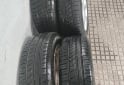 Accesorios para Autos - Llantas 15 Peugeot 208 con Cubiertas SemiNuevas. $450.000 las 4. NO BAJO PRECIO - En Venta