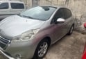 Autos - Peugeot 208 allure 2015 Nafta 120000Km - En Venta