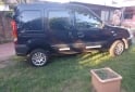 Utilitarios - Renault Kangoo 2010 Diesel 100Km - En Venta