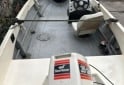 Embarcaciones - Casco con motor - En Venta