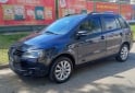 Autos - Volkswagen Suran Confort 2011 Nafta 149000Km - En Venta