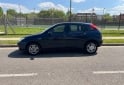 Autos - Ford Focus 2007 Nafta 172500Km - En Venta