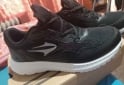 Indumentaria - Zapatillas topper t44 (nuevas) - En Venta