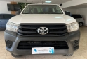 Camionetas - Toyota hilux dx 2017 Diesel 304301Km - En Venta