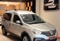 Utilitarios - Renault Kangoo II Stepway 2023 GNC 95000Km - En Venta