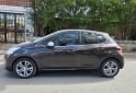 Autos - Peugeot 208 feline 2013 Nafta 94000Km - En Venta