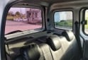Utilitarios - Renault Kangoo 2014 GNC 230000Km - En Venta