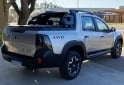 Utilitarios - Renault Oroch outsider 4x4 1.3tce 2023 Nafta 68000Km - En Venta