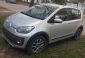 Autos - Volkswagen Cross Up 2017 Nafta 300000Km - En Venta