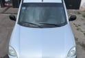 Utilitarios - Renault Kangoo 2016 GNC 145000Km - En Venta