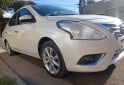 Autos - Nissan versa pure drive f2 2018 GNC 80800Km - En Venta