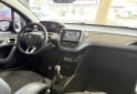 Autos - Peugeot 208 Feline 2015 Nafta 100000Km - En Venta