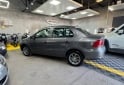 Autos - Volkswagen 2011 confirline 2011 GNC 170000Km - En Venta