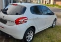 Autos - Peugeot 208 2015 Nafta 112000Km - En Venta