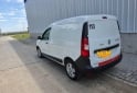 Utilitarios - Renault Kangoo confort 2020 Diesel 121000Km - En Venta