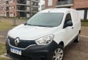 Utilitarios - Renault Kangoo 2024 Nafta 23980Km - En Venta