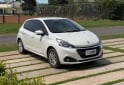 Autos - Peugeot 208 Allure 2018 Nafta 75000Km - En Venta