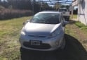 Autos - Ford Fiesta kinetic desing 2011 Nafta 260000Km - En Venta