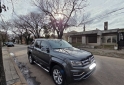 Camionetas - Volkswagen Amarok v6 2023 Diesel 108000Km - En Venta