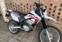 Motos - Honda Tornado 2023 Nafta 8000Km - En Venta