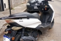 Motos - Zanella Cruiser scooter 150cc 2023 Nafta 12000Km - En Venta