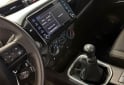 Camionetas - Toyota Hilux SR 2023 Diesel 110000Km - En Venta