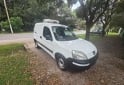 Utilitarios - Peugeot Partner 1.6 HDI 2012 Diesel 227000Km - En Venta