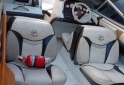 Embarcaciones - Vendo fishing 490 titular todo en regla 300 horas de uso con trailer. - En Venta